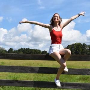 Meet your Posher, Katie